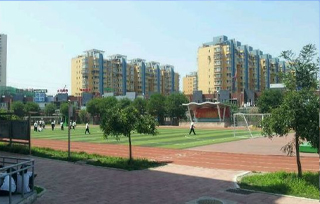北京市华侨城黄冈中学